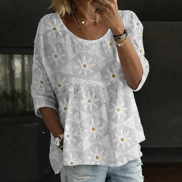 Blusa Patchwork Bordada de Flores