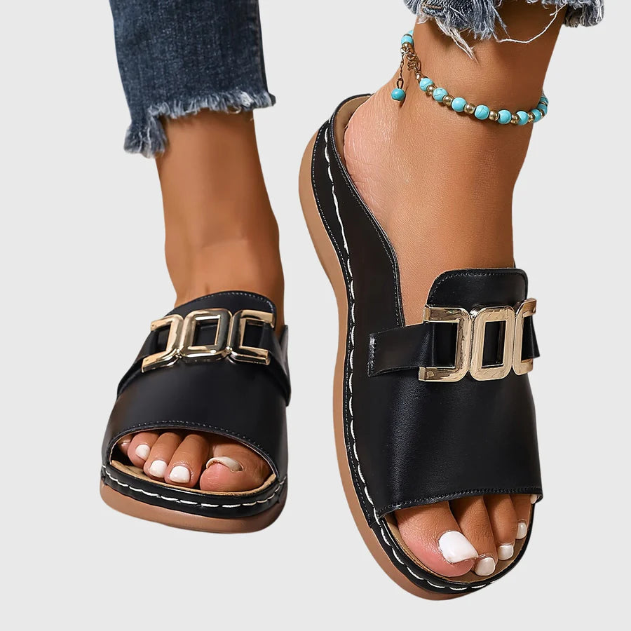 SIENNA | COMFY BUCKLE SANDALS